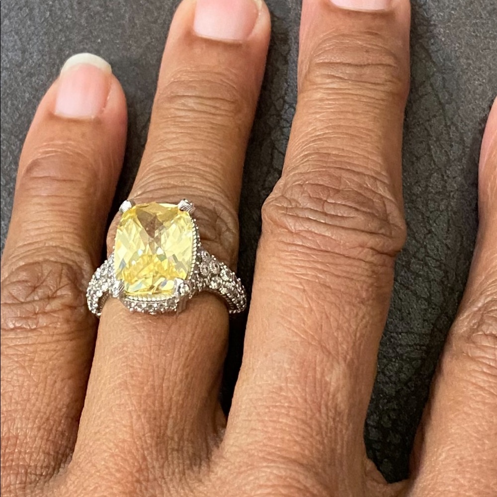 Judith Ripka Ring